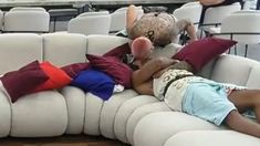 Lo re banco. Que juegue, señaló Milagros, la novia de Lisandro sobre el shippeo con Furia Lo re banco. Que juegue, señaló Milagros, la novia de Lisandro sobre el shippeo con Furia