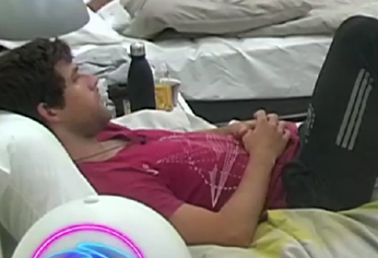 El reality de Telefe puso al aire el video con las charlas del participante con su público.