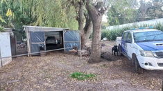 Un hombre atropelló a dos mujeres que iban en una moto y fue imputado. Un hombre atropelló a dos mujeres que iban en una moto y fue imputado.