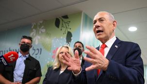 Benjamín Netanyahu emitió su voto en un colegio electoral de Jerusalén.&nbsp;