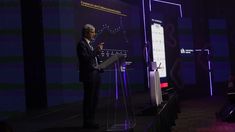 Luis Caputo defendió las bandas cambiarias y adelantó que el Gobierno comprará más reservas. Luis Caputo defendió las bandas cambiarias y adelantó que el Gobierno comprará más reservas.