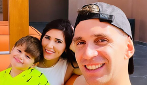 Dibu Martínez compartió un tierno momento en familia.