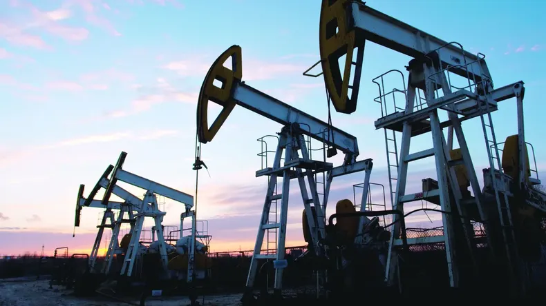 El barril del petróleo cayó un 18,2% a nivel mundial. El barril del petróleo cayó un 18,2% a nivel mundial.