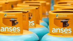 La Secretaría de Energía actualizó los precios de las garrafas con un incremento del 23,5%. La Secretaría de Energía actualizó los precios de las garrafas con un incremento del 23,5%.