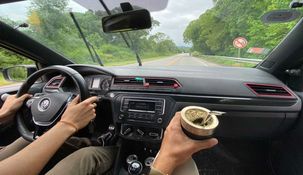 Esta práctica es habitual para viajar en la ruta: ¿qué dice la ley?
