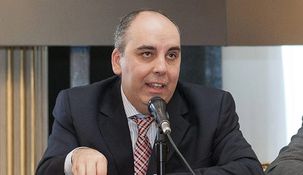 Martínez de Giorgi. Martínez de Giorgi.