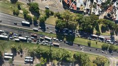 Corte total en una importante autopista de la Ciudad. Corte total en una importante autopista de la Ciudad.