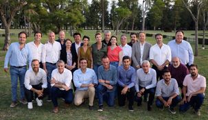 Los intendentes peronistas del Frente de Todos. Los intendentes peronistas del Frente de Todos.