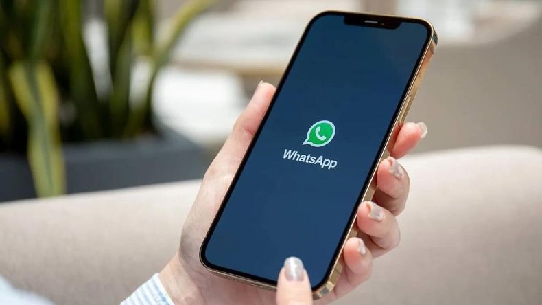 Tras el anuncio de que la aplicación de logo verde está trabajando en permitir el envío de videos de hasta un minuto en los estados