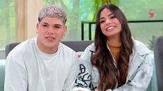 Thiago Medina y Daniela Celis se mostraron emocionados con sus gemelos. Thiago Medina y Daniela Celis se mostraron emocionados con sus gemelos.