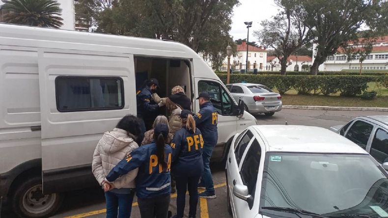 El detenido estará en su departamento Villa Crespo.