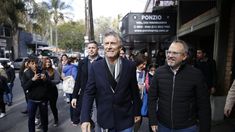 Macri junto a Valenzuela en Villa Bosch.