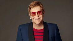 Elton John confirmó que perdió la visión en uno de sus ojos. Elton John confirmó que perdió la visión en uno de sus ojos.