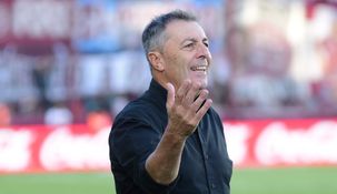 Frank Kudelka chocó contra una moto en Rosario.