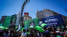 Las dos CTA confirmaron que participarán de la marcha antifascista del sábado próximo Las dos CTA confirmaron que participarán de la marcha antifascista del sábado próximo