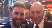 Lionel Messi y Patrick Stewart.
