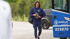 Cavani en problemas: no viaja a Ecuador por Copa Sudamericana. Cavani en problemas: no viaja a Ecuador por Copa Sudamericana.