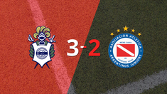 eric ramirez anota doblete en la victoria por 3 a 2 de gimnasia sobre argentinos juniors eric ramirez anota doblete en la victoria por 3 a 2 de gimnasia sobre argentinos juniors