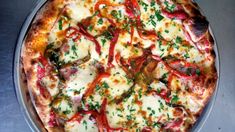 La pizzería barata en Buenos Aires que hace una pizza crocante y sabrosa. La pizzería barata en Buenos Aires que hace una pizza crocante y sabrosa.