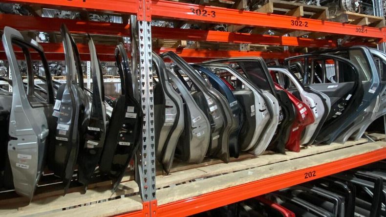 Cada año se desechan 35.000 kilos de piezas de chapa.