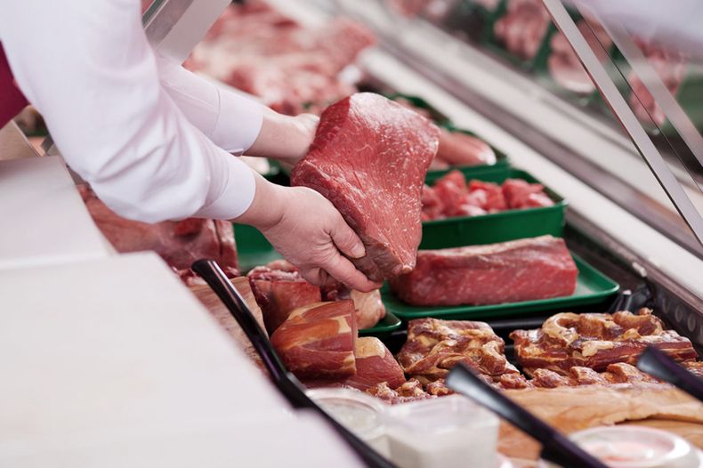 La Secretaría de Comercio acordó precios para cinco cortes de carne para las fiestas.
