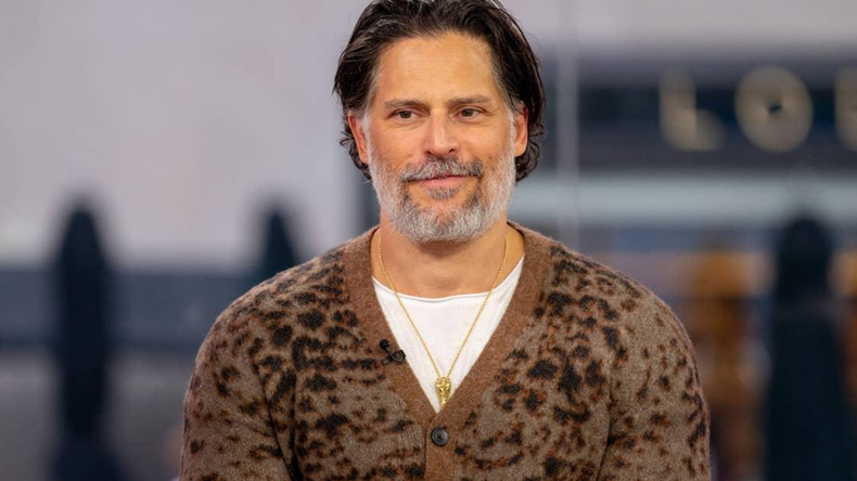 Joe Manganiello contó cómo logró recuperar su fuerza física tras atravesar una enfermedad que afectó su salud durante siete años.