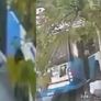 Un niño fue arrastrado por un colectivo en Villa Fiorito. Un niño fue arrastrado por un colectivo en Villa Fiorito.