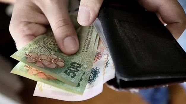 Según el informe, si las elecciones legislativas fueran hoy, el 53% de los encuestados votarían a la oposición.