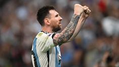 Messi llega a los 1000 partidos en su carrera. Messi llega a los 1000 partidos en su carrera.