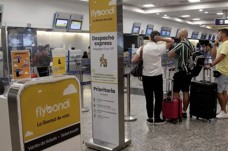 Flybondi lleva 11 días sin volar y crece la incertidumbre por el futuro de la low cost