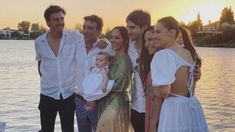 Tremenda coincidencia de Pampita y Wanda Nara: son vecinas y sus casas están enfrentadas Tremenda coincidencia de Pampita y Wanda Nara: son vecinas y sus casas están enfrentadas