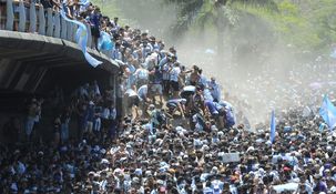 liberaron a los 23 detenidos en los multitudinarios festejos del obelisco