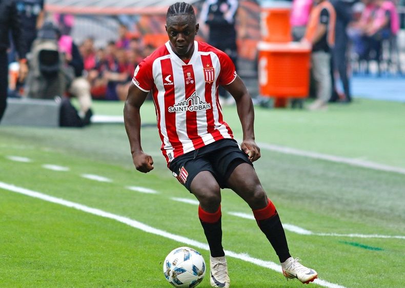 Edwuin Cetré. Edwuin Cetré.