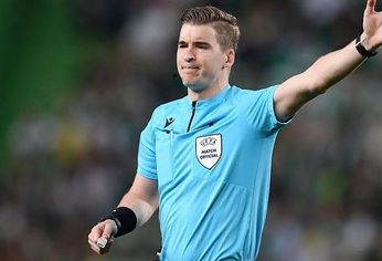 Polémica decisión de la FIFA: un arbitro frances dirigirá el partido entre Argentina y Egipto
