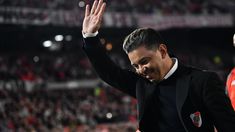 Gallardo volvió al Monumental en su regreso a River para enfrentar a Huracán. Gallardo volvió al Monumental en su regreso a River para enfrentar a Huracán.