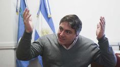 La Libertad Avanza analiza echar a Francisco Paoltroni del bloque de senadores por sus críticas al Gobierno. La Libertad Avanza analiza echar a Francisco Paoltroni del bloque de senadores por sus críticas al Gobierno.
