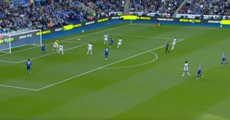 Facundo Buonanotte marcó el 1-0 en la victoria de Leicester City.