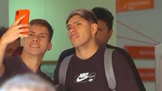 Carlos Palacios firmará con Boca un contrato por 3 años Carlos Palacios firmará con Boca un contrato por 3 años