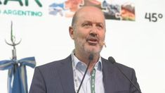 El ministro de Desregulación brindó un discurso en el Hotel Sheraton de Mendoza. El ministro de Desregulación brindó un discurso en el Hotel Sheraton de Mendoza.