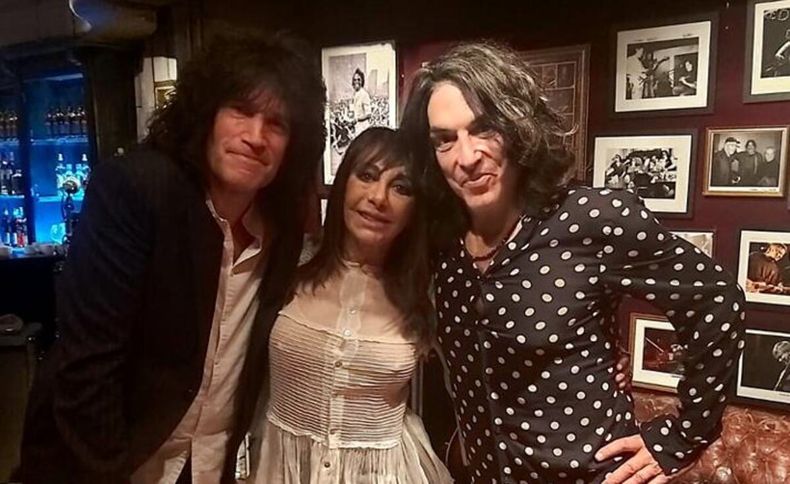 Adriana Varela junto a Paul Stanley