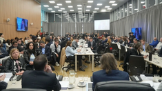 En medio de la crisis política, el Gobierno impulsa el Súper RIGIy el pago a los fondos buitres.