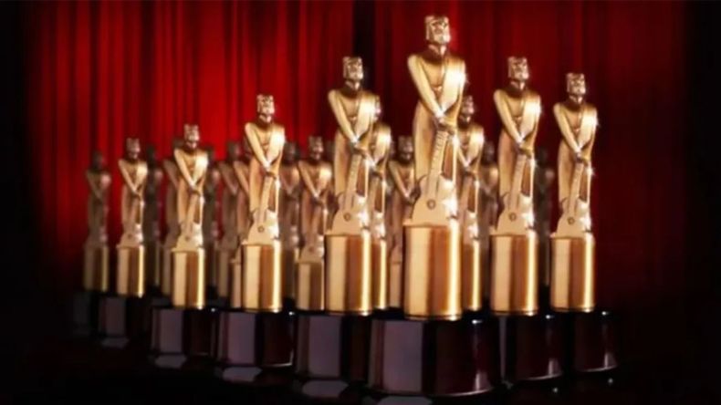 Junto al MartÃn Fierro de Oro, se entregarán otras 31 estatuillas. Junto al MartÃn Fierro de Oro, se entregarán otras 31 estatuillas.