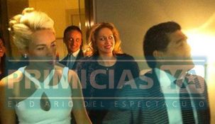 El video del compromiso de Diego Maradona y Rocío Oliva en Roma El video del compromiso de Diego Maradona y Rocío Oliva en Roma