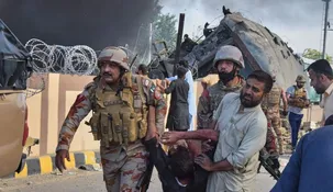 Ataque terrorista a un tren militar en Pakistán provocó al menos 24 muertos y decenas de heridos Ataque terrorista a un tren militar en Pakistán provocó al menos 24 muertos y decenas de heridos