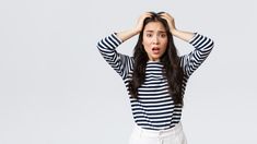 El programa de un canal de aire que recibe críticas y se hunde. El programa de un canal de aire que recibe críticas y se hunde.