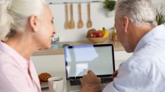 ANSES anunció hasta qué día se cobra el bono de $37.000. ANSES anunció hasta qué día se cobra el bono de $37.000.