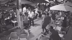 Una extraña confusión en un bar de Brasil. Una extraña confusión en un bar de Brasil.