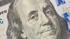 El dolar cotiza cercano a los $1.500. El dolar cotiza cercano a los $1.500.