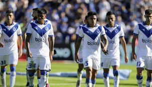 La drástica decisión de Vélez luego del ataque de la barrabrava a sus jugadores. La drástica decisión de Vélez luego del ataque de la barrabrava a sus jugadores.
