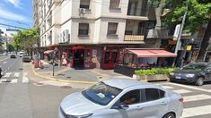 Ciudad de Buenos Aires: apedreó una pizzería y terminó fue condenado a prisión en menos de 24 horas Ciudad de Buenos Aires: apedreó una pizzería y terminó fue condenado a prisión en menos de 24 horas